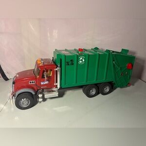 Bruder 02812 MACK Granite Rear Loading Garbage Truck Preowned
